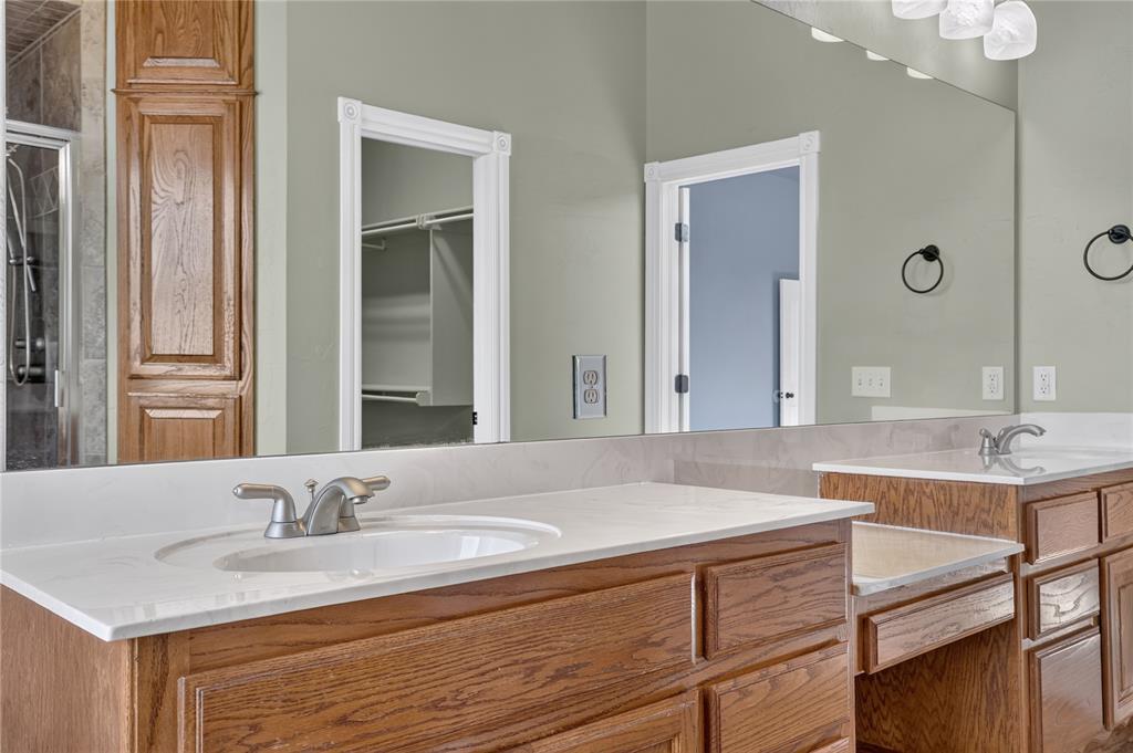 3204 Valley Brook Property Photo 23