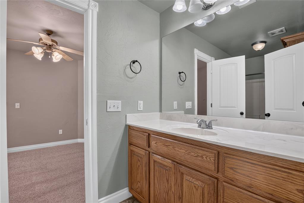 3204 Valley Brook Property Photo 28