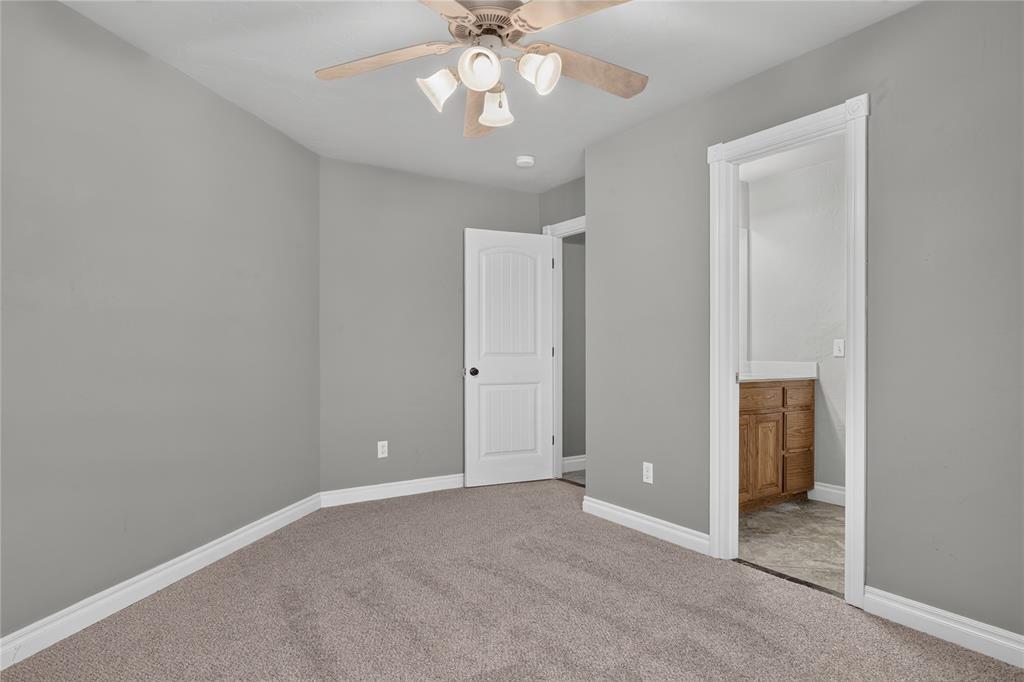 3204 Valley Brook Property Photo 30