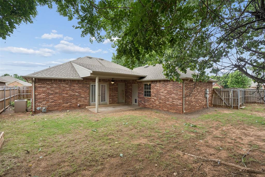 1771 Olde School Point Property Photo 12