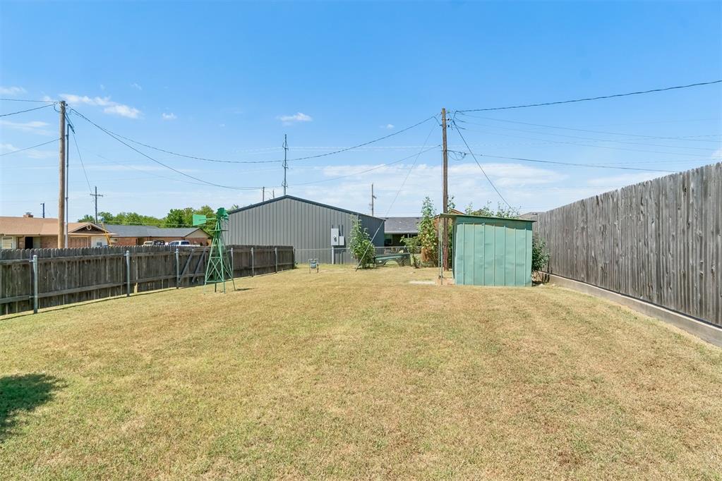 124 Ruskin Place Property Photo 45