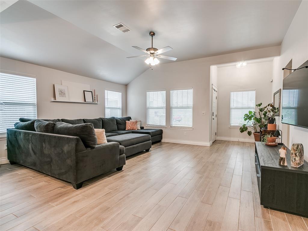 16016 Quiet Storm Drive Property Photo 4