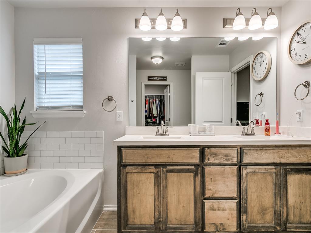 16016 Quiet Storm Drive Property Photo 10
