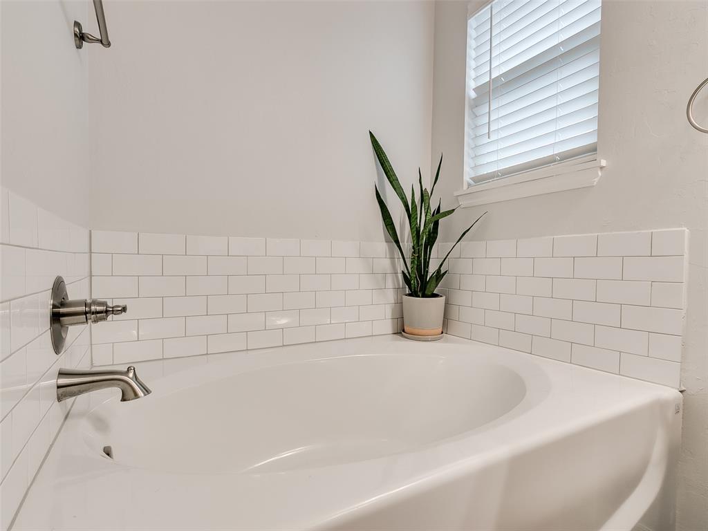 16016 Quiet Storm Drive Property Photo 11