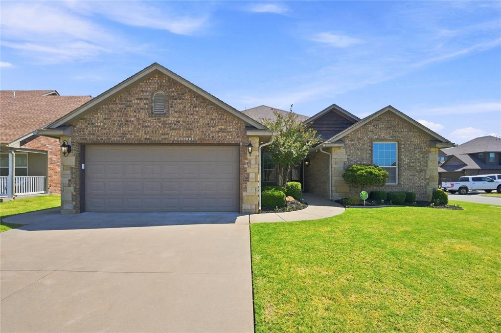 14524 Briarcliff Drive Property Photo 1