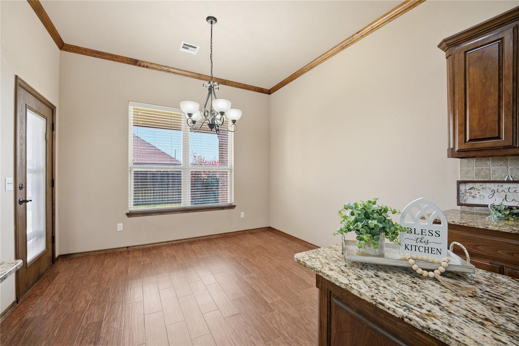 14524 Briarcliff Drive Property Photo 9