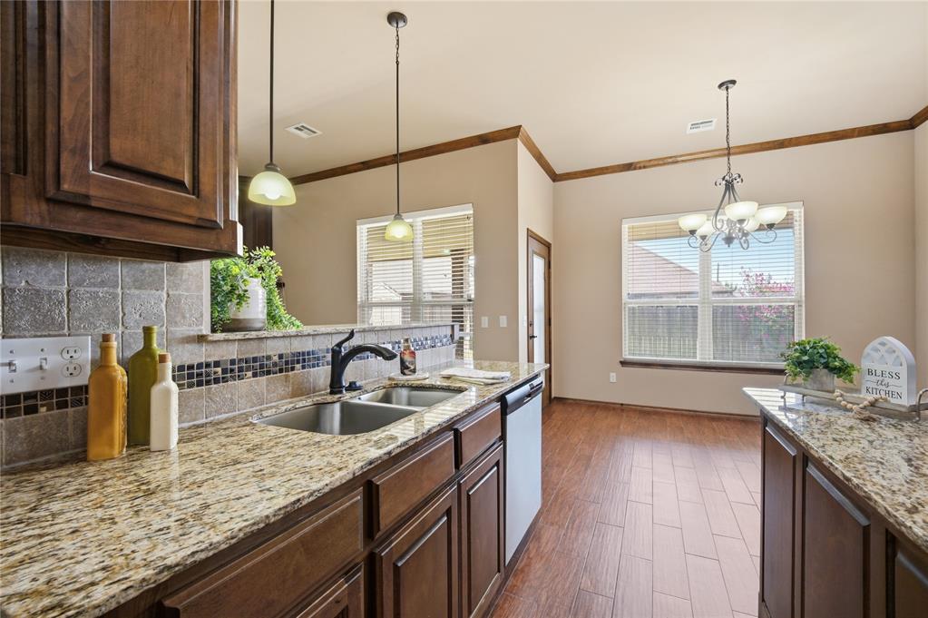 14524 Briarcliff Drive Property Photo 13