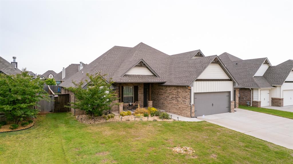 801 Bison Crossing Drive Property Photo 8