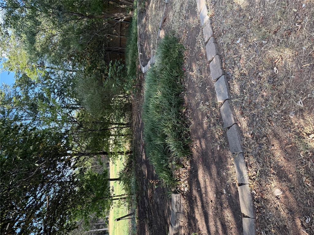 1231 Douglas Circle Property Photo 6