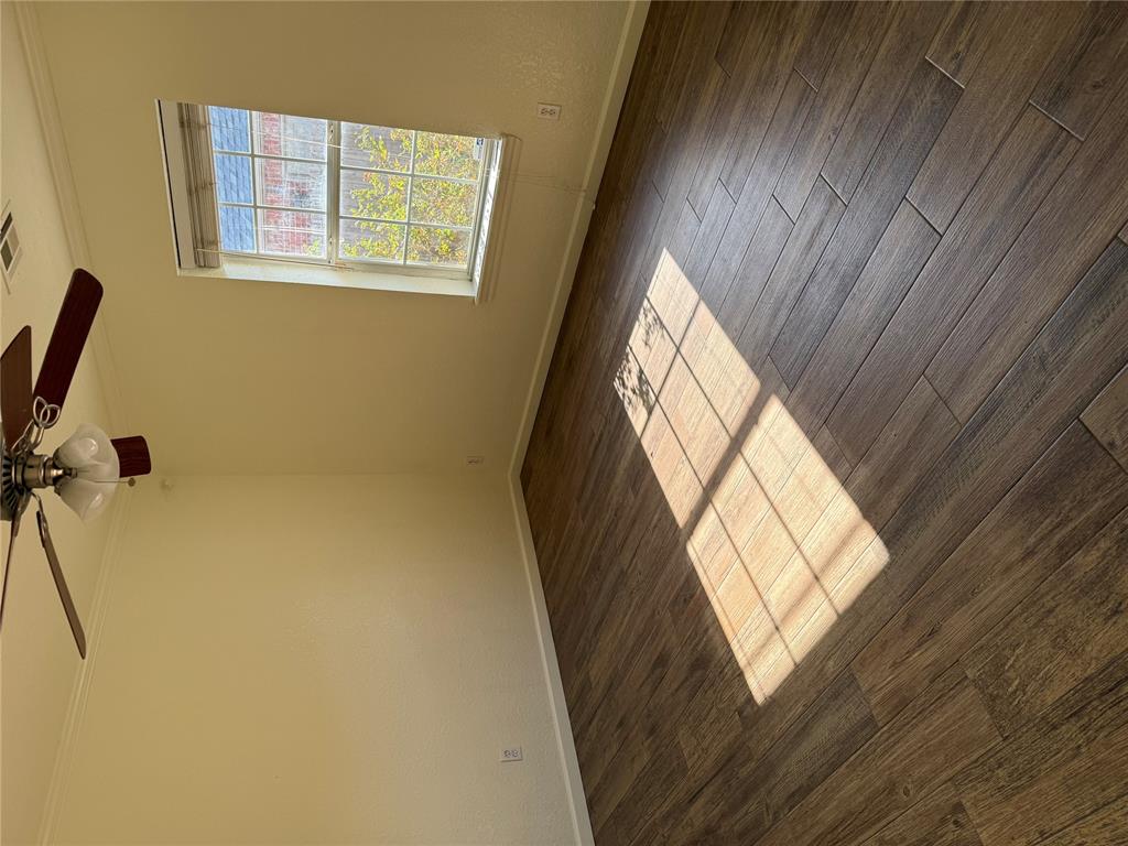 1231 Douglas Circle Property Photo 27