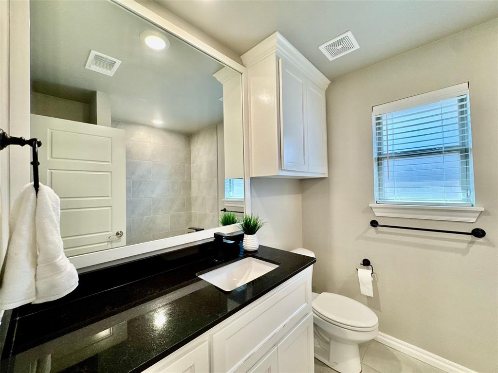 1612 Ne 35th Street Property Photo 36