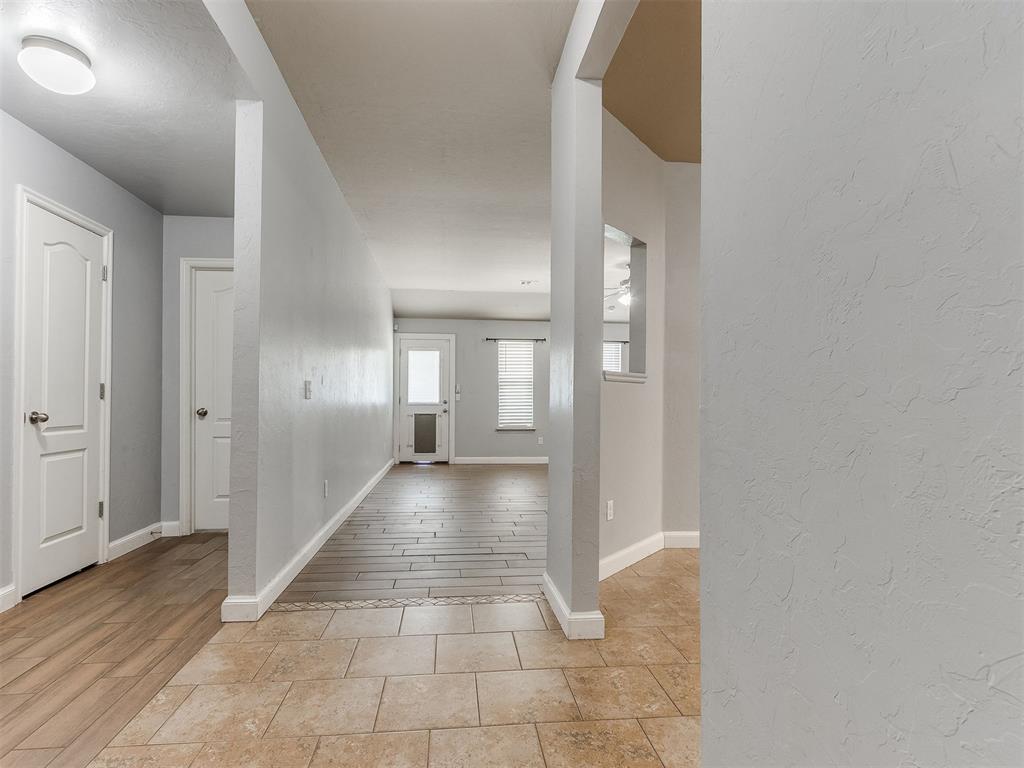 8416 Sw 49th Circle Property Photo 3
