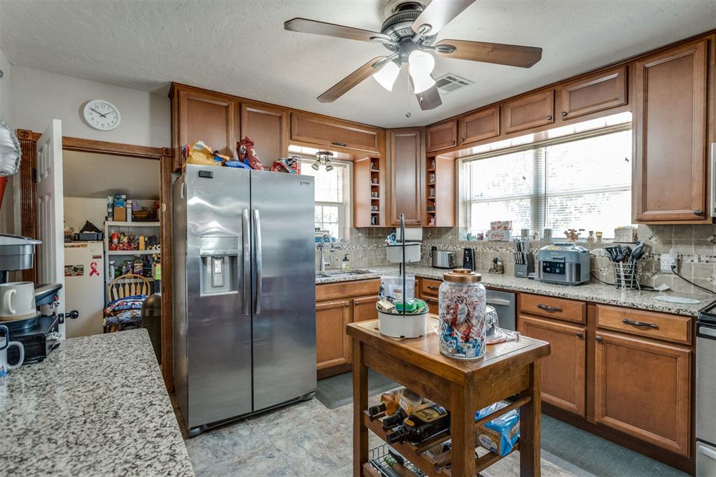 334486 E Highway 62 Property Photo 17
