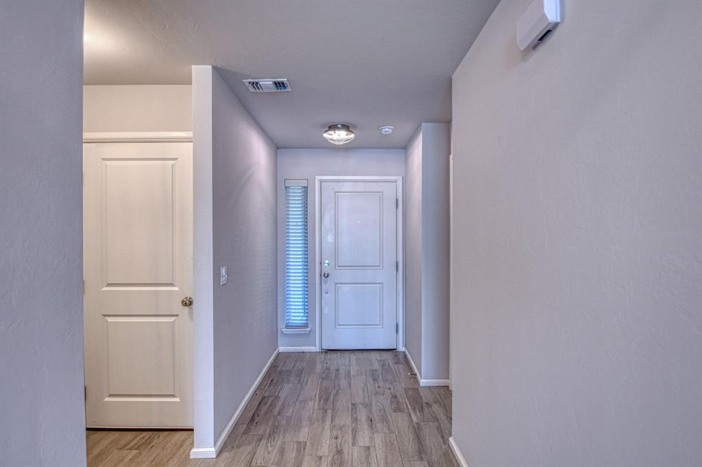 3420 Mount Nebo Drive Property Photo 4