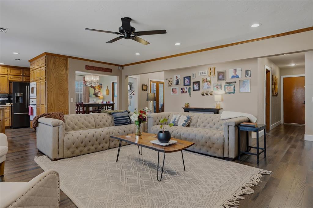 2209 Sw 93rd Place Property Photo 16