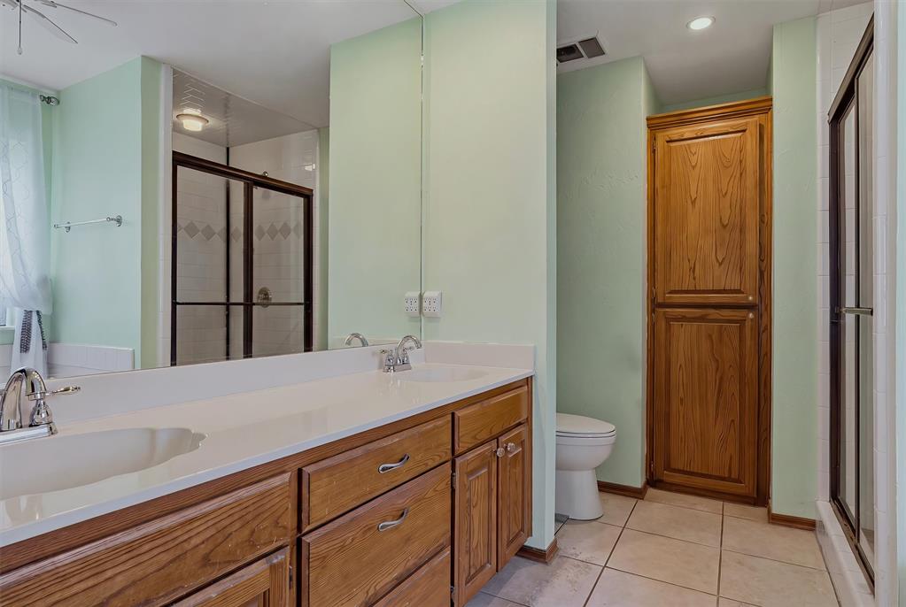 2209 Sw 93rd Place Property Photo 21