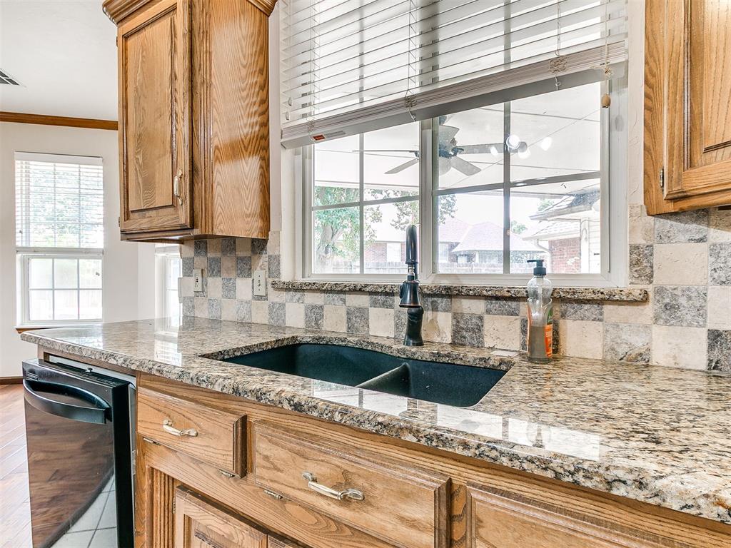 11008 Wineview Drive Property Photo 12