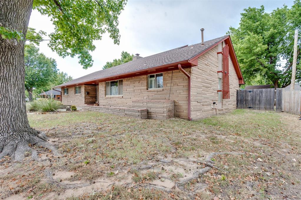 4625 NW 33rd Terrace