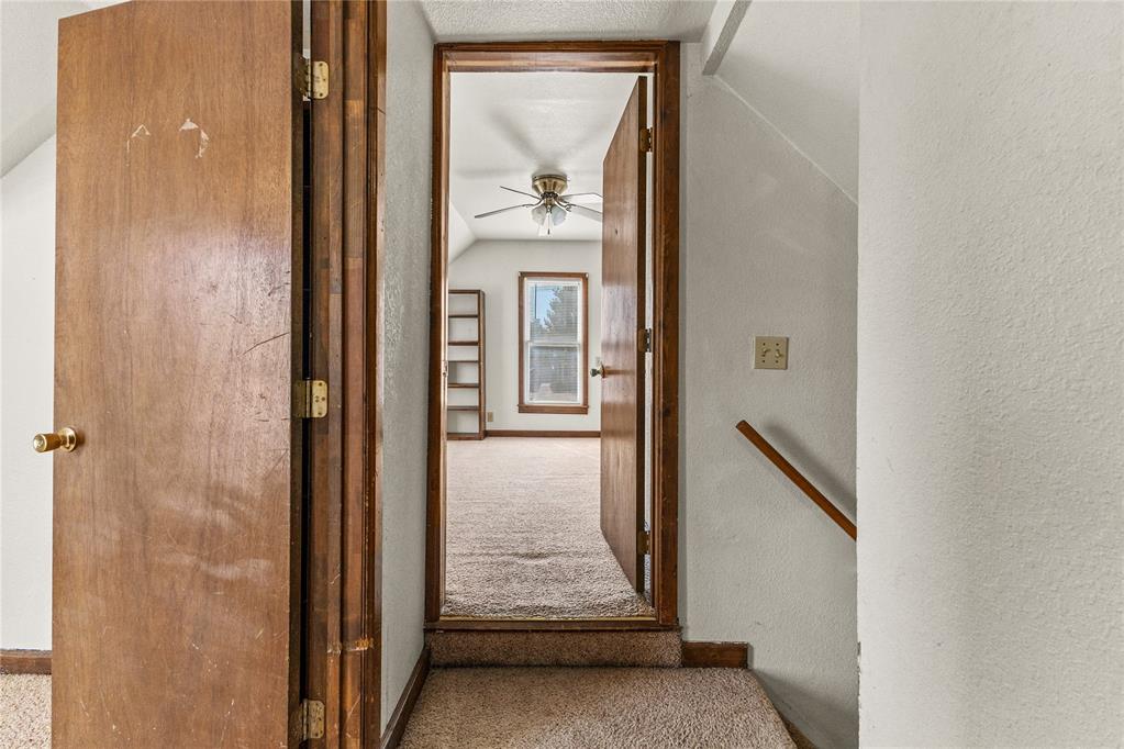 618 N State Street Property Photo 16