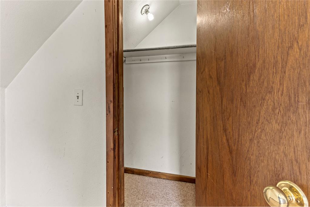 618 N State Street Property Photo 19