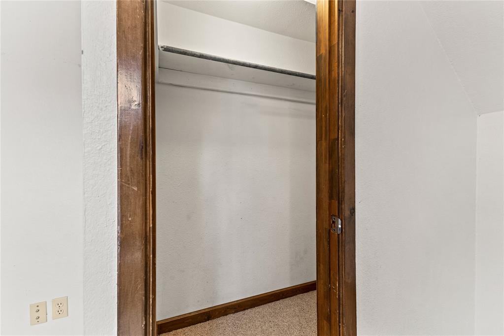 618 N State Street Property Photo 22