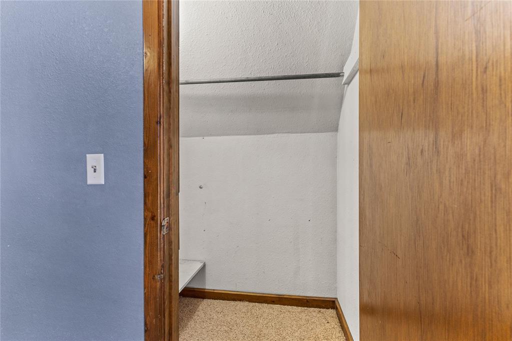 618 N State Street Property Photo 25