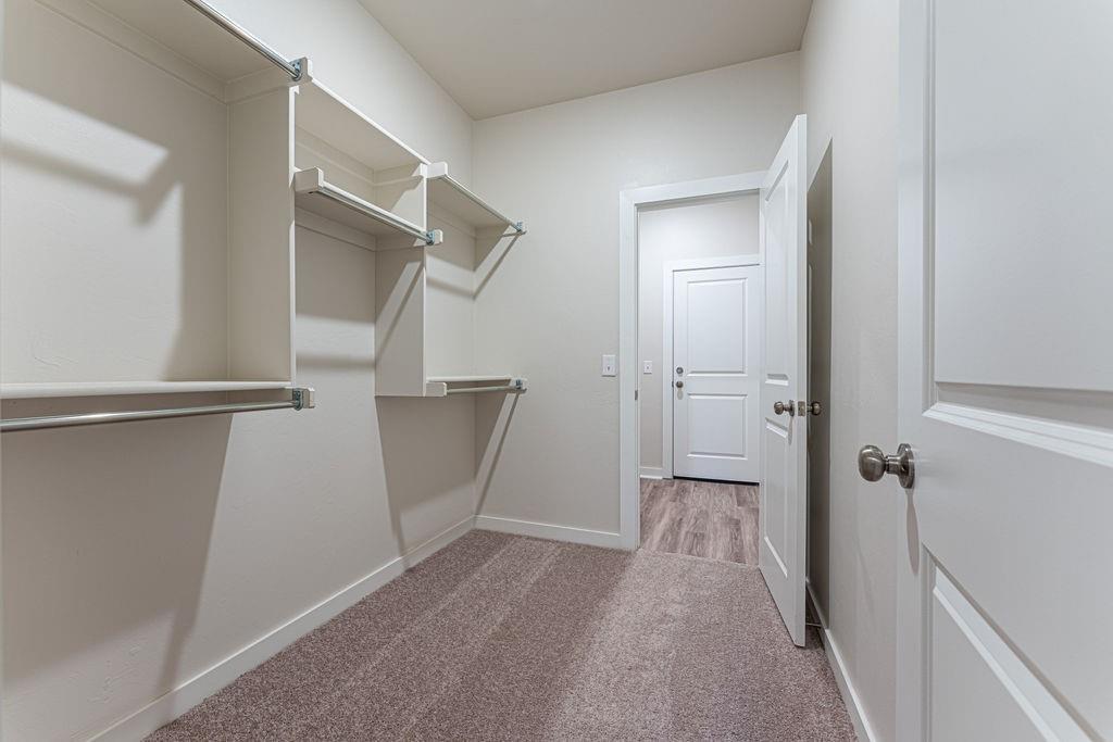1719 Elm Circle Property Photo 19