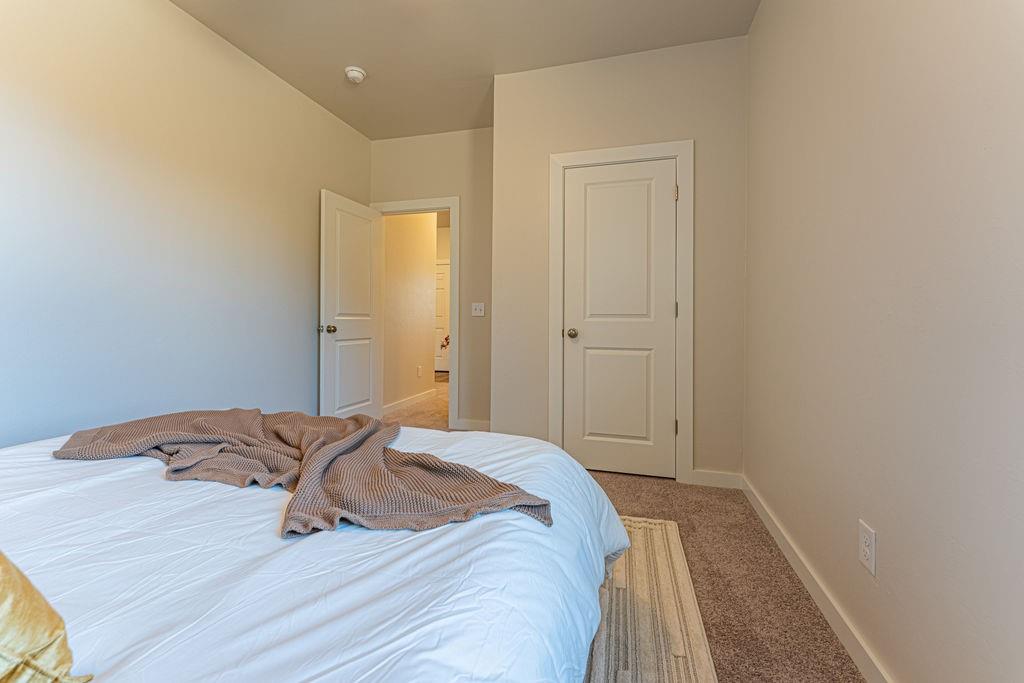 1719 Elm Circle Property Photo 22