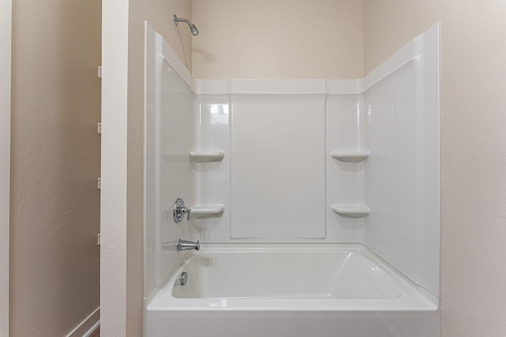 1719 Elm Circle Property Photo 24