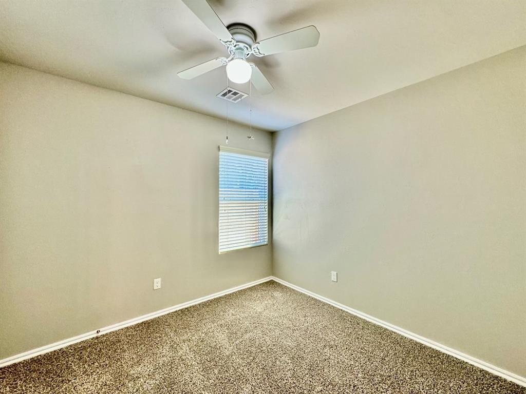 933 Klare Lane Property Photo 13