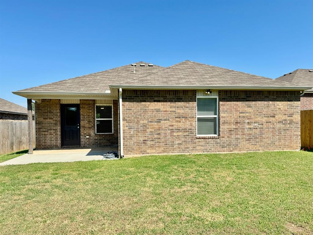 933 Klare Lane Property Photo 19
