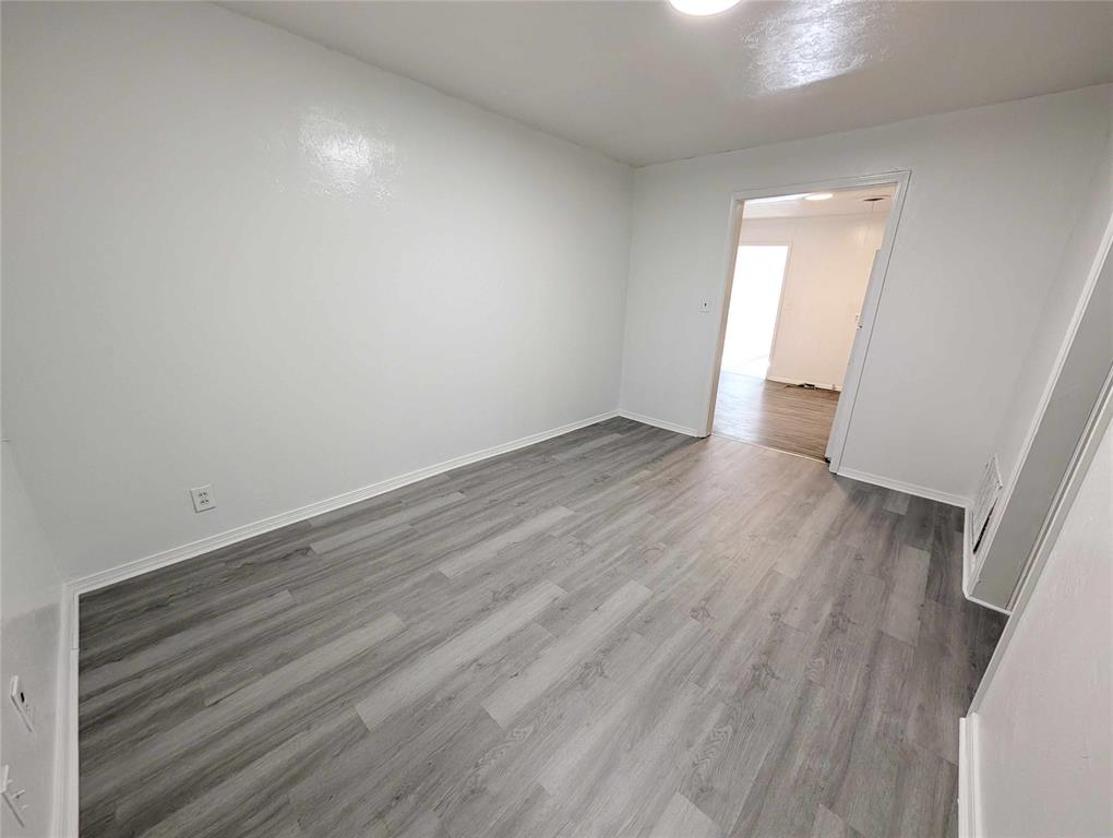 416 E Jarman Drive Property Photo 8