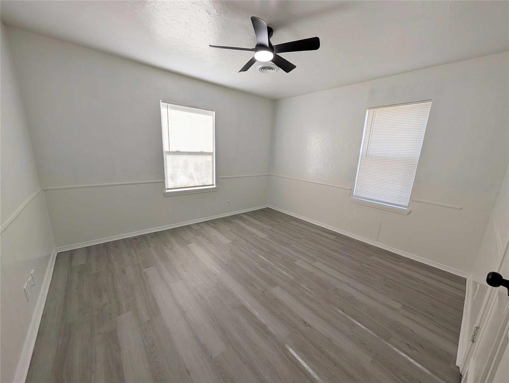 416 E Jarman Drive Property Photo 13