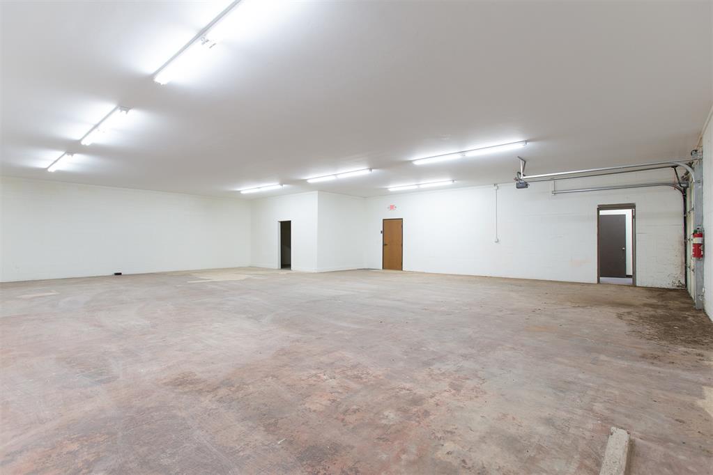 2428 N Janeway Avenue Property Photo 40