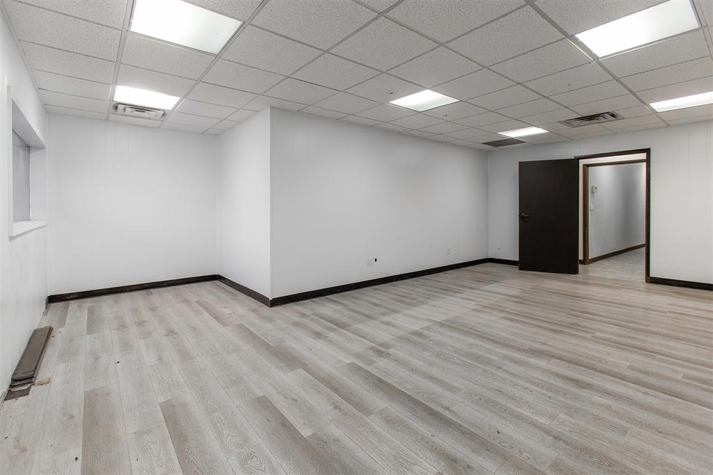 2428 N Janeway Avenue Property Photo 42
