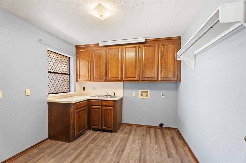 1811 Cedar Trail Property Photo 28