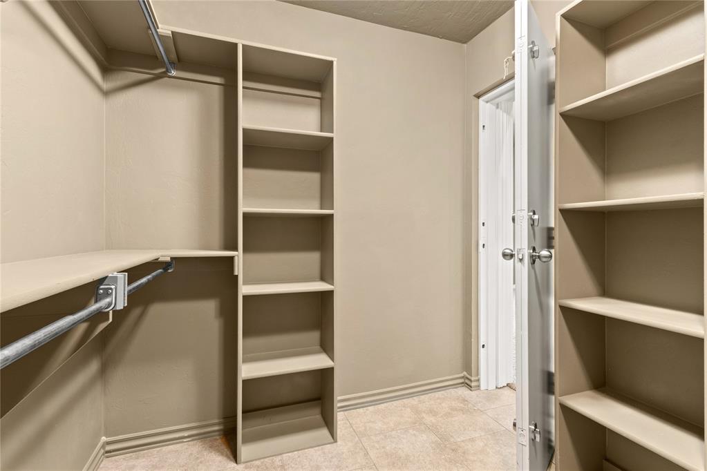 2513 Hayride Drive Property Photo 24
