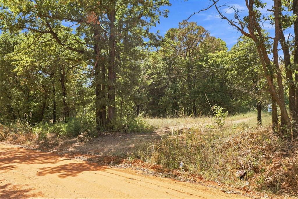 0000 N Harrah Road Property Photo 3