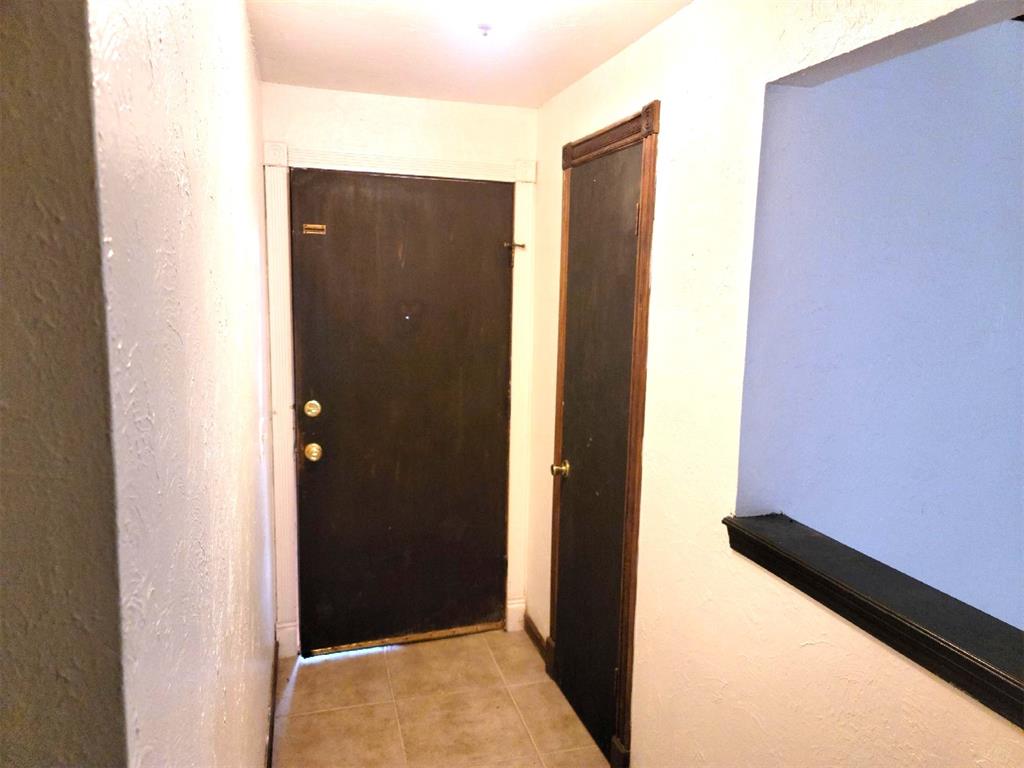 713 Ne 83rd Street Property Photo 5