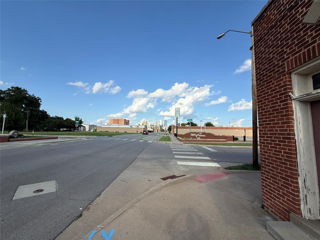 1200 W Main Street Property Photo 10