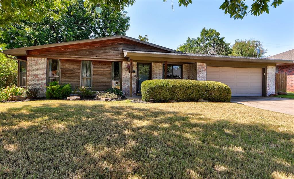 2520 Huntleigh Drive Property Photo 1