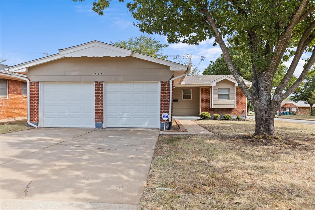 257 NW 85th Street Property Photo 1