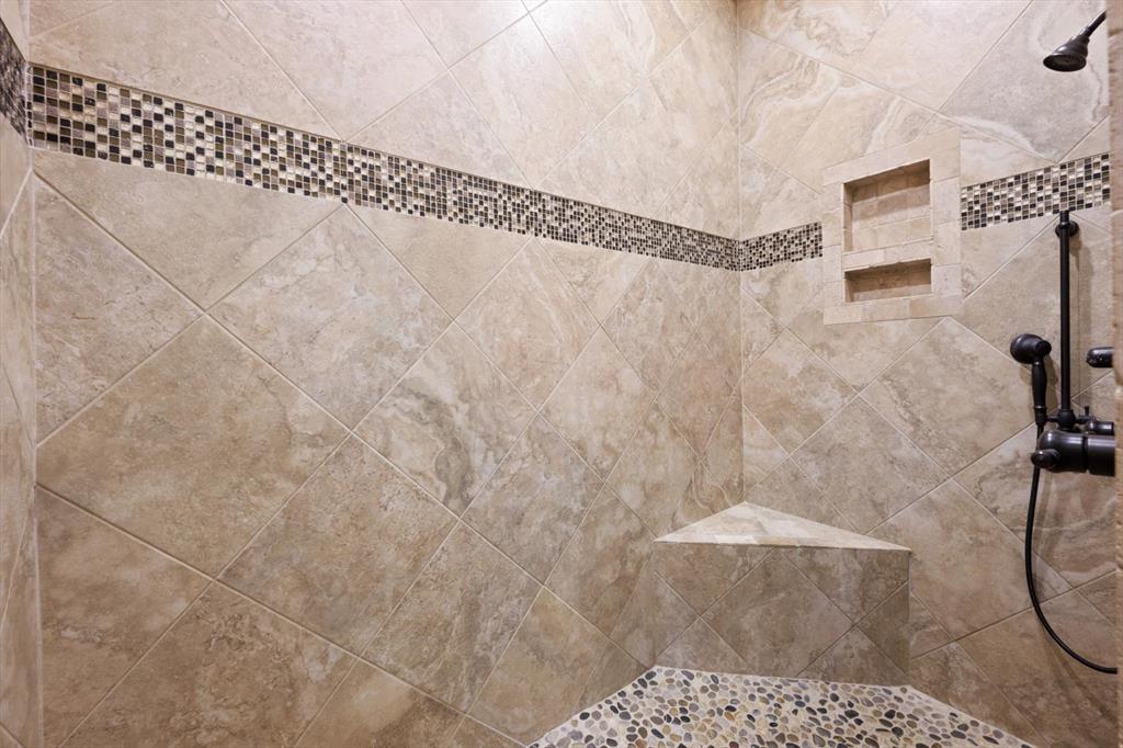 4517 Roundup Road Property Photo 25