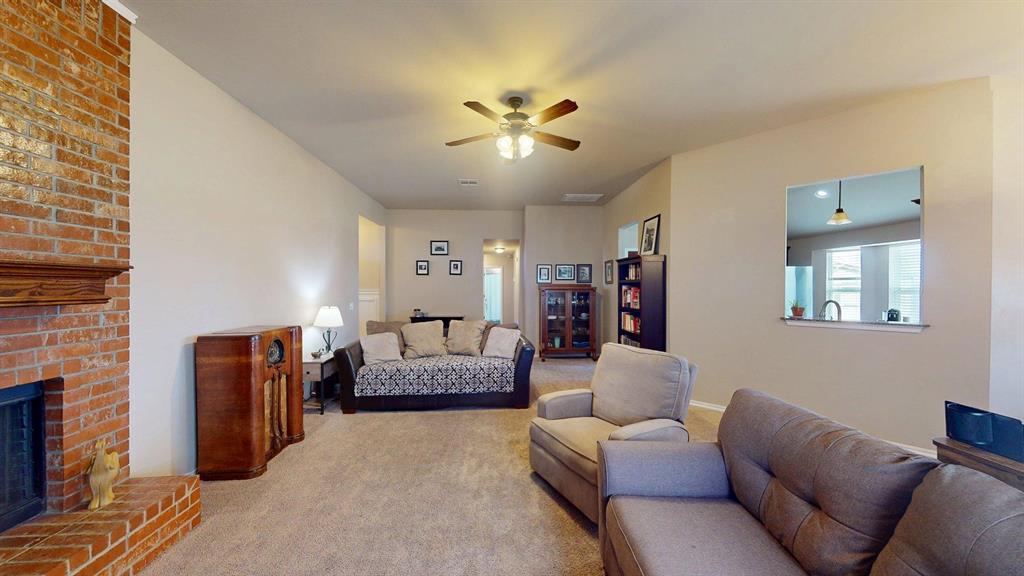 805 Canyon Drive Property Photo 10