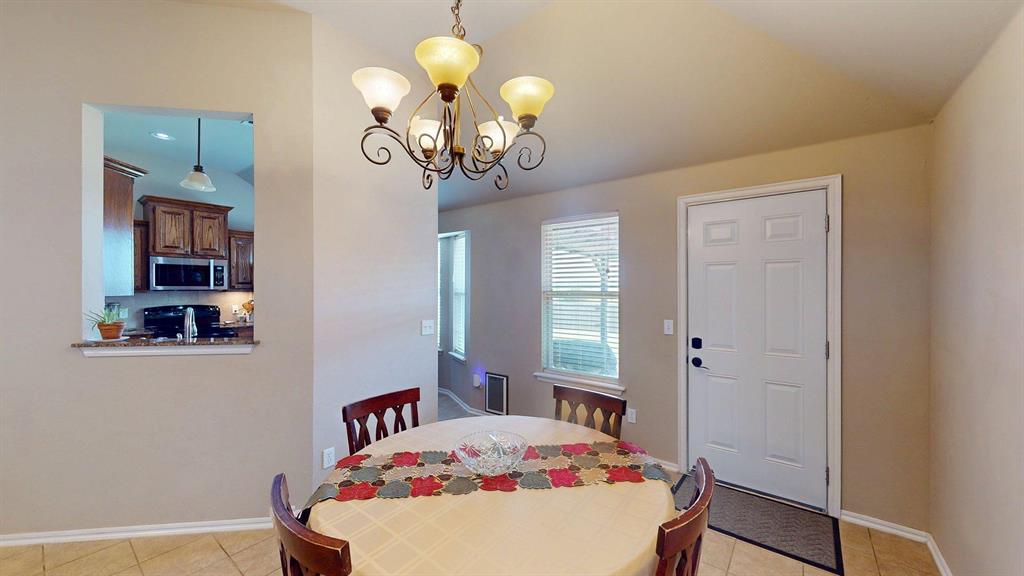 805 Canyon Drive Property Photo 14