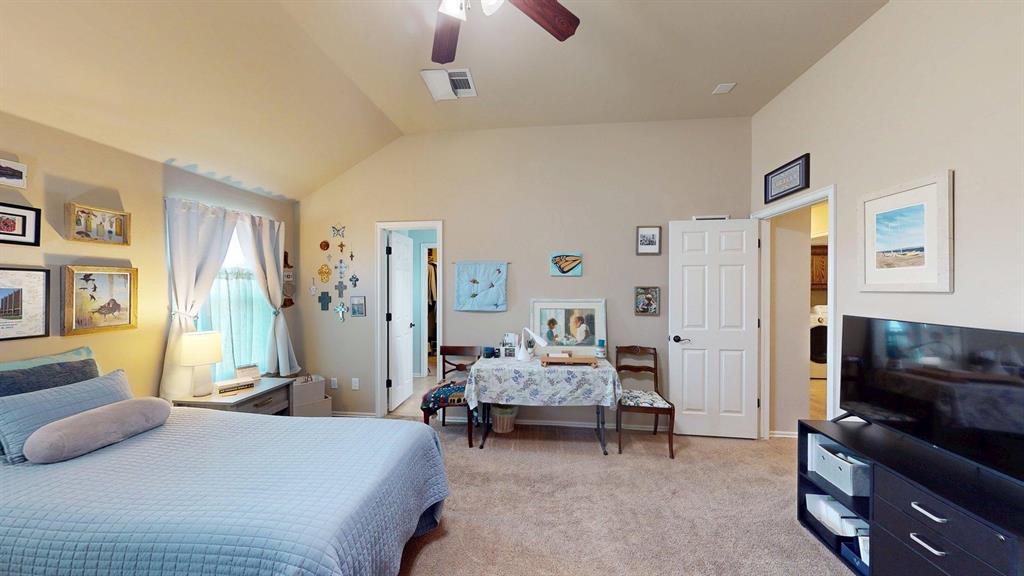 805 Canyon Drive Property Photo 17