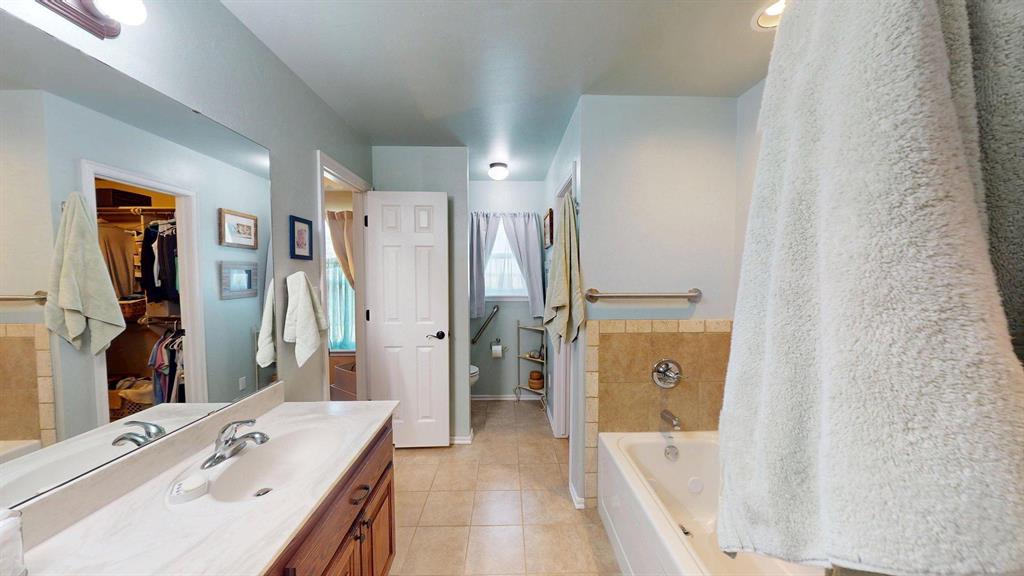 805 Canyon Drive Property Photo 20