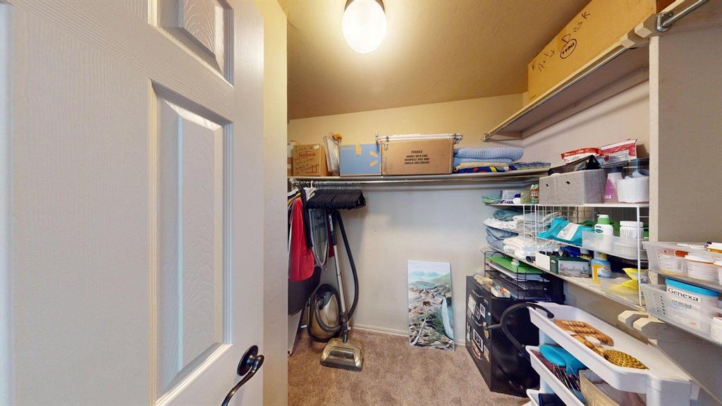 805 Canyon Drive Property Photo 22