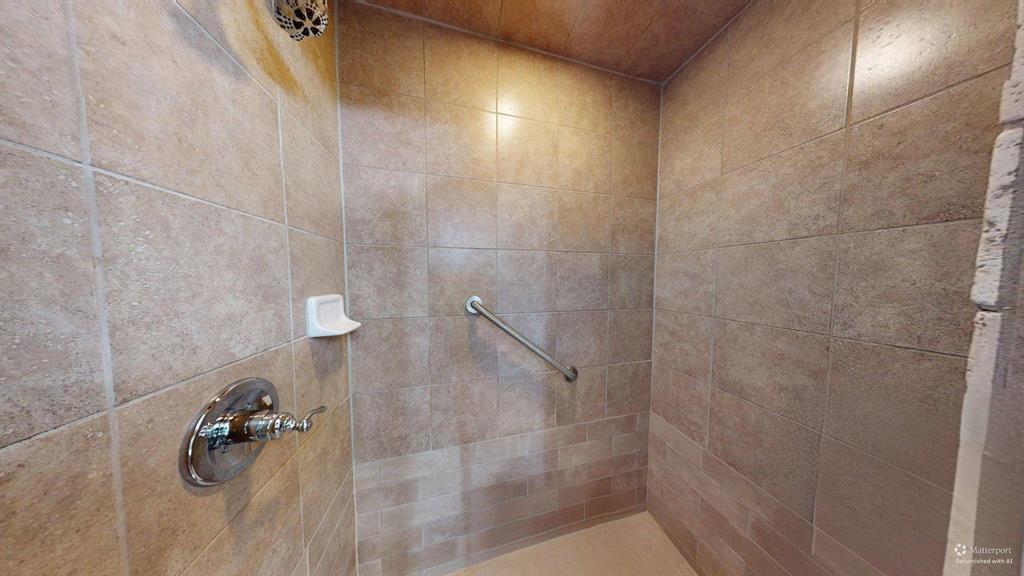 805 Canyon Drive Property Photo 23