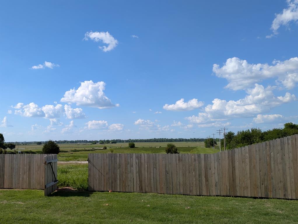 805 Canyon Drive Property Photo 32